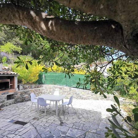 Bas De Villa Au Calme 卢贝新城 外观 照片